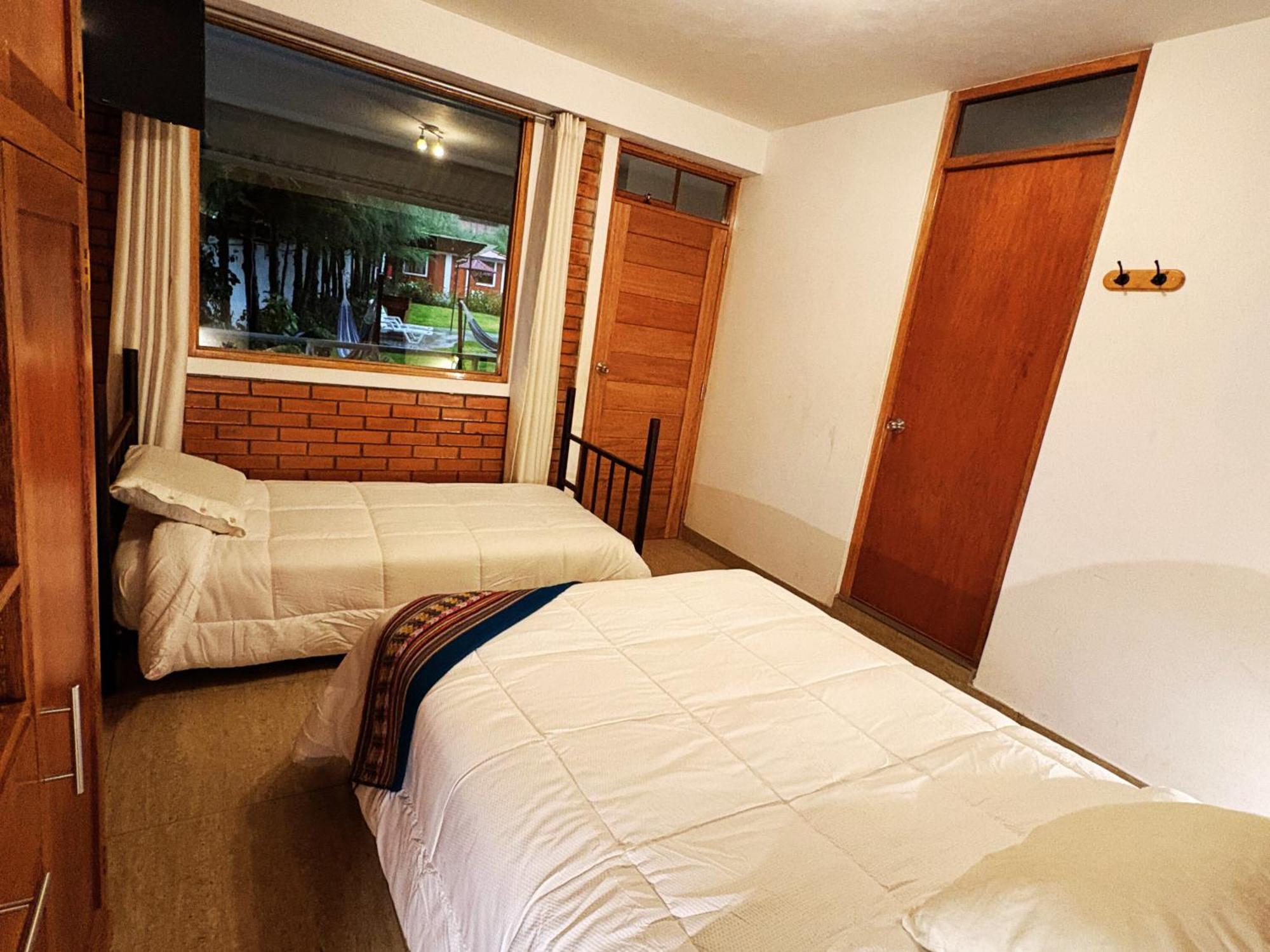 Runaway Eco Hotel Carhuaz Екстер'єр фото